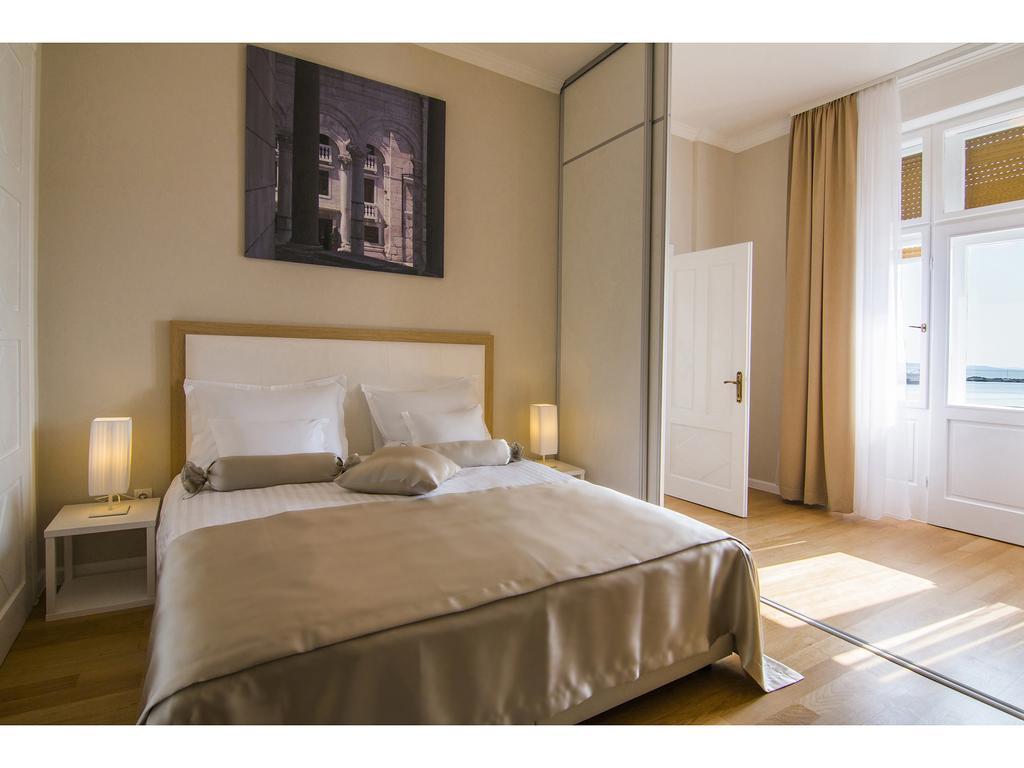 Riva Royal View Luxury Apartments Split Quarto foto